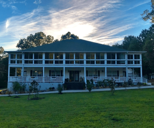 Cascade Inn at Fall Creek Falls
