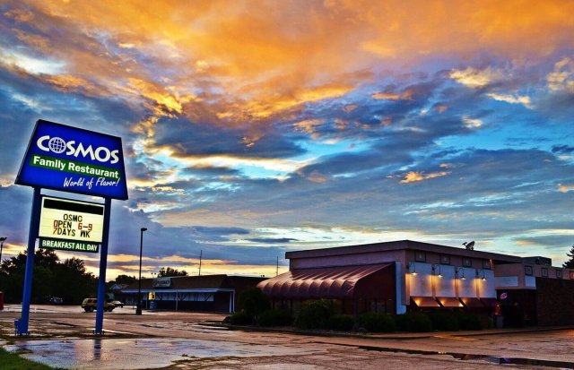 Cosmo&#039;s Family Restaurant