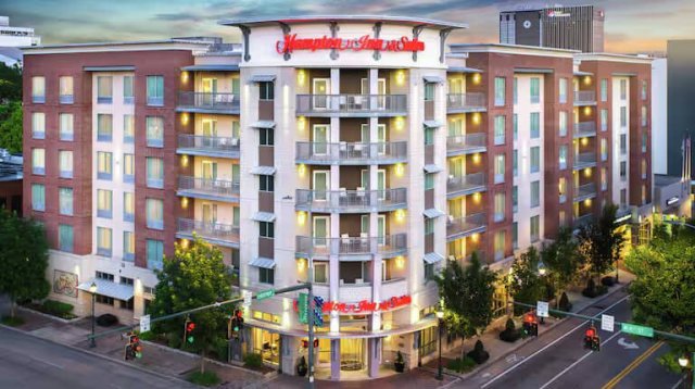 Hampton Inn &amp; Suites Chattanooga/Downtown