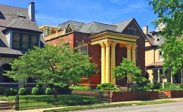 Lyndon House Bed &amp; Breakfast