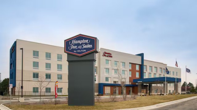Hampton Inn &amp; Suites Adrian