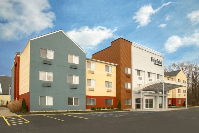 Fairfield Inn &amp; Suites Jackson