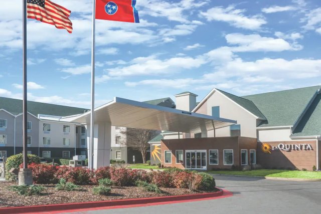 La Quinta Inn &amp; Suites by Wyndham Chattanooga-Hamilton Place